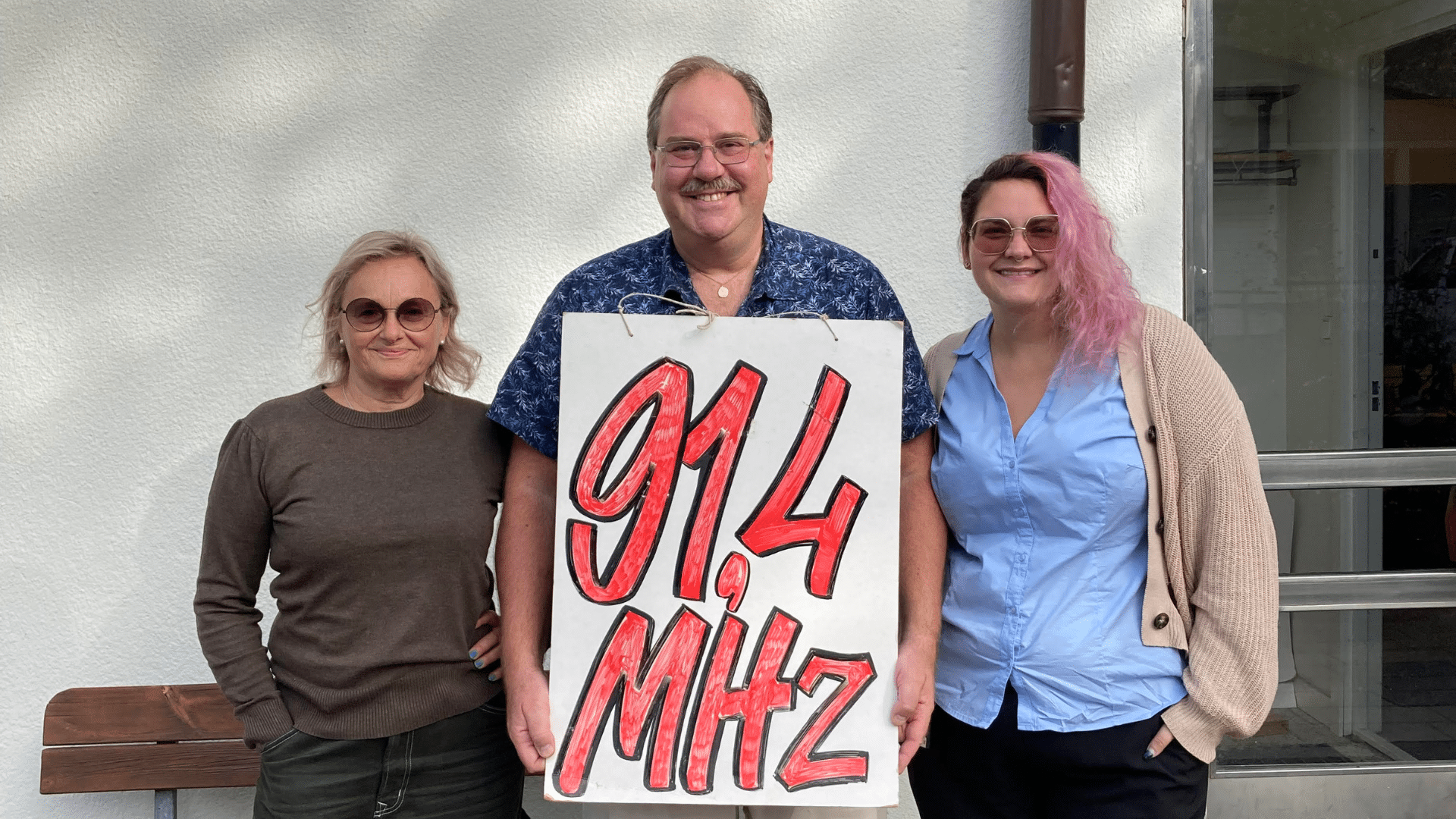 Marie Åkesdotter (MP), Mats Lindblom (L) Hanne Sofia Carlsson (C) i samtal om barnsjön, gymnasiet och budget 2026
